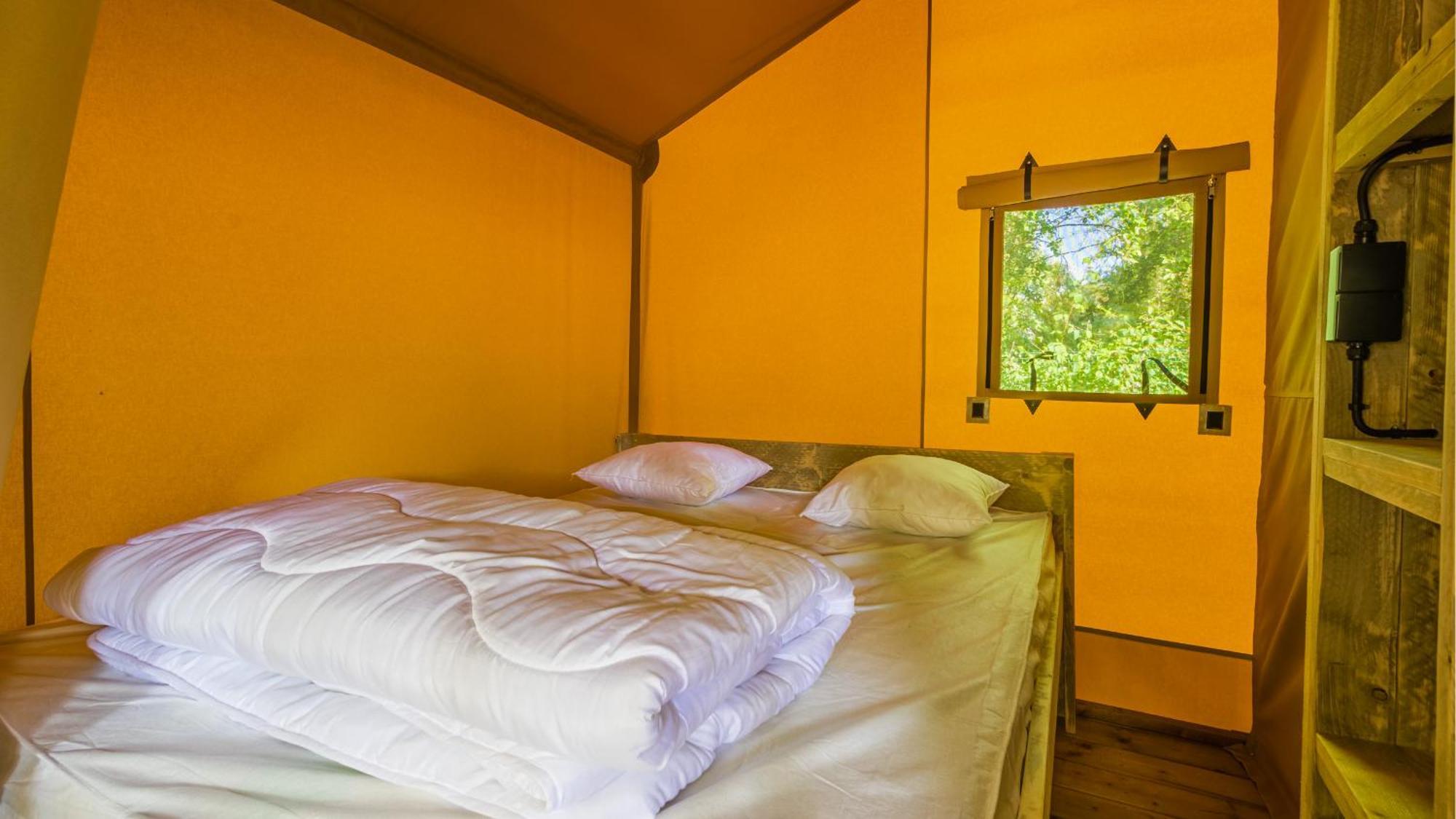 Camping Saint Michel Courtils Exterior photo